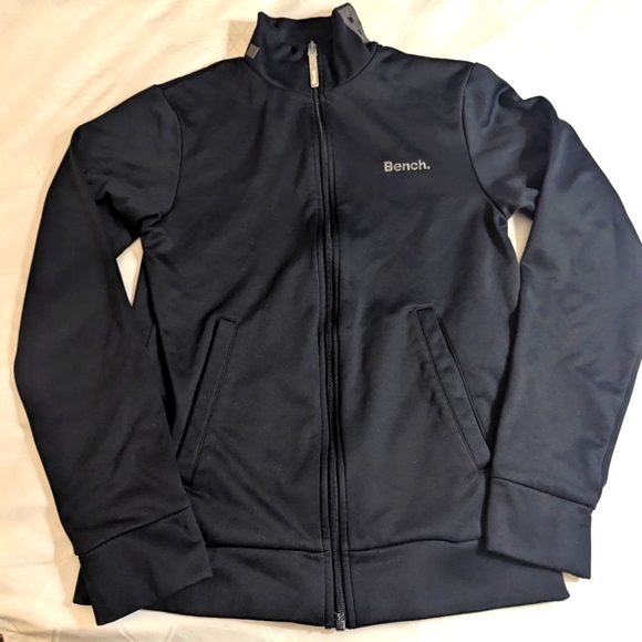 Bench Tech Jacket With Handwarmer Cuffs and Stand Up Collar Mens Size Small - Picture 2 of 10